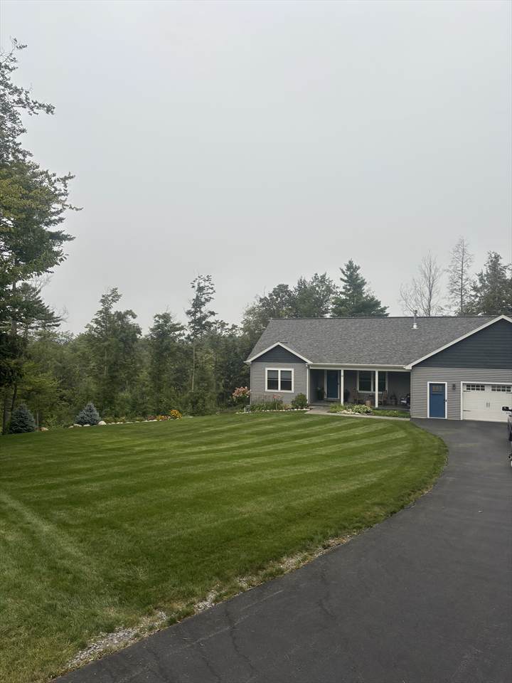 Residential lawn care result for a Greenfield NY home